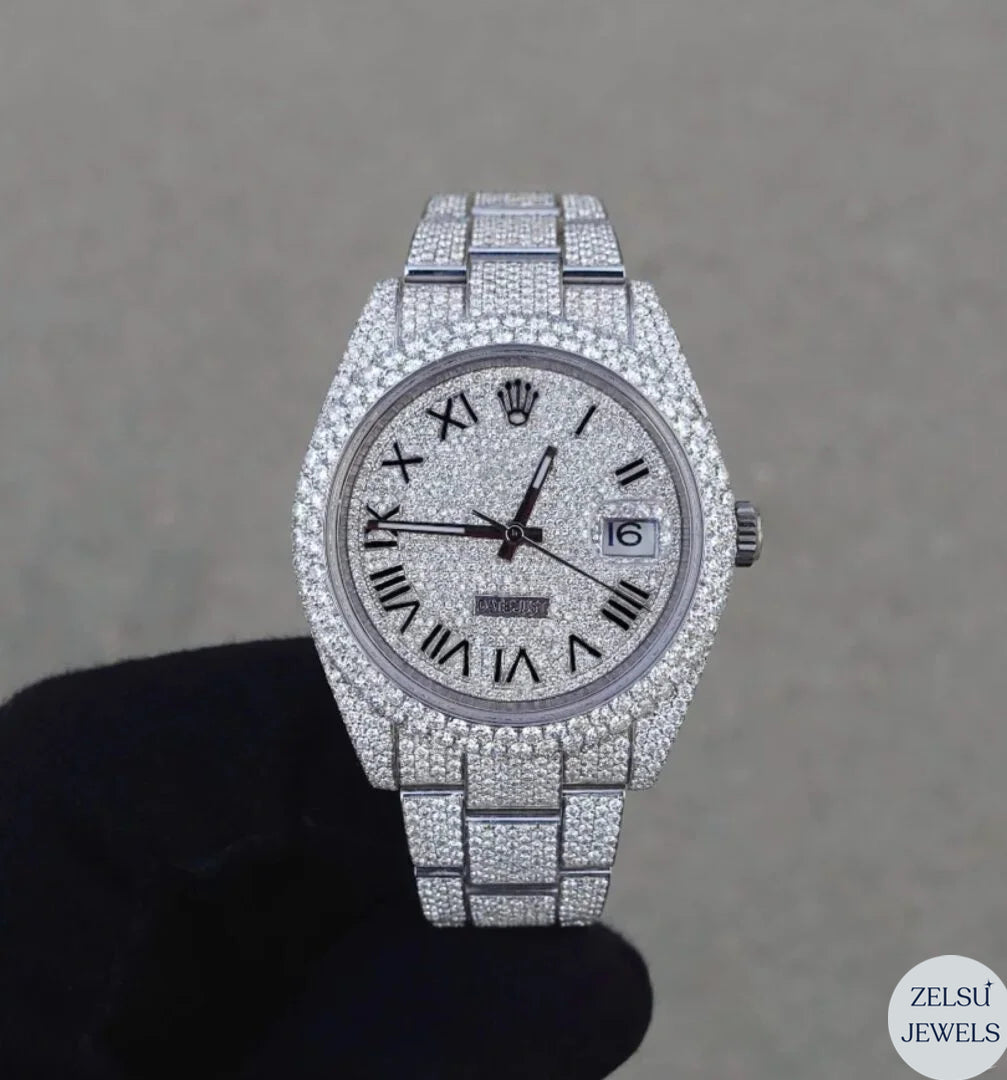 Elegant Rolex moissanite silver diamond watch, offering unmatched craftsmanship and the brilliance of moissanite diamonds.