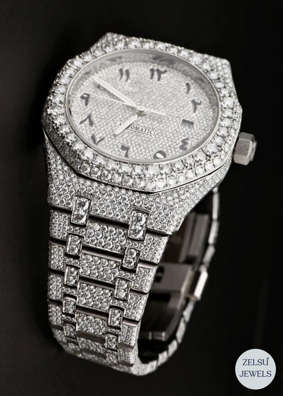 Luxury moissanite silver diamond watch, combining silver elegance with the brilliance of diamonds.