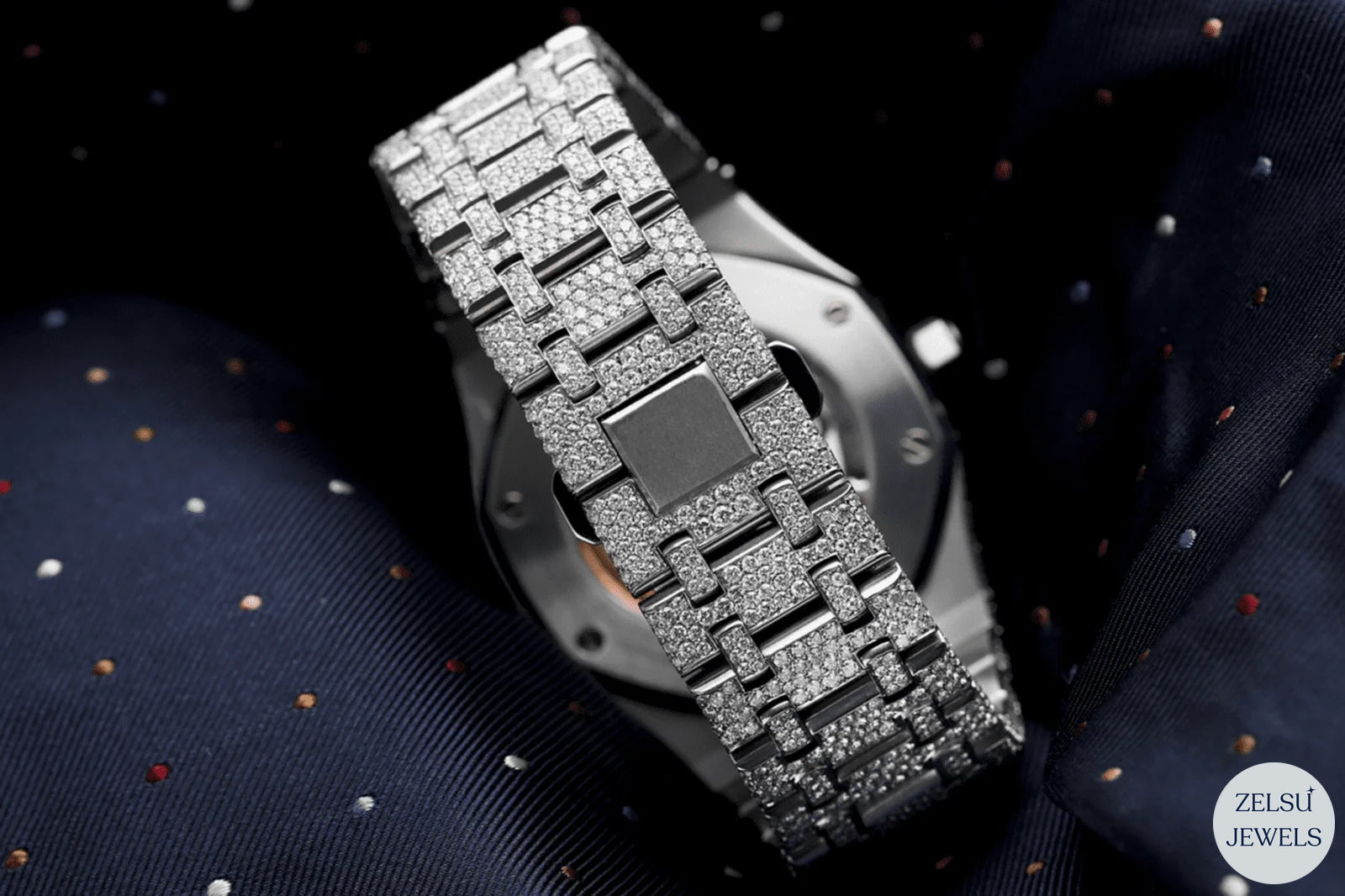 Timeless moissanite silver diamond watch with flawless diamonds, perfect for collectors who appreciate elegance.