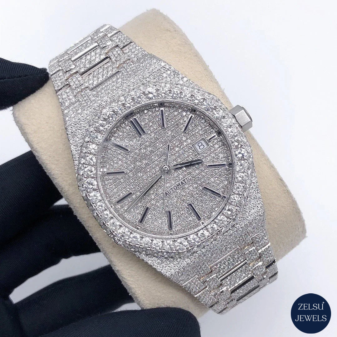 Sophisticated VVS clarity moissanite diamond watch, featuring flawless diamonds for a stunning luxury accessory.