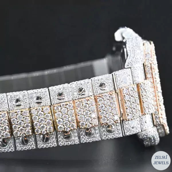Elegant moissanite diamond watch, combining flawless diamonds with timeless design for a luxurious accessory.