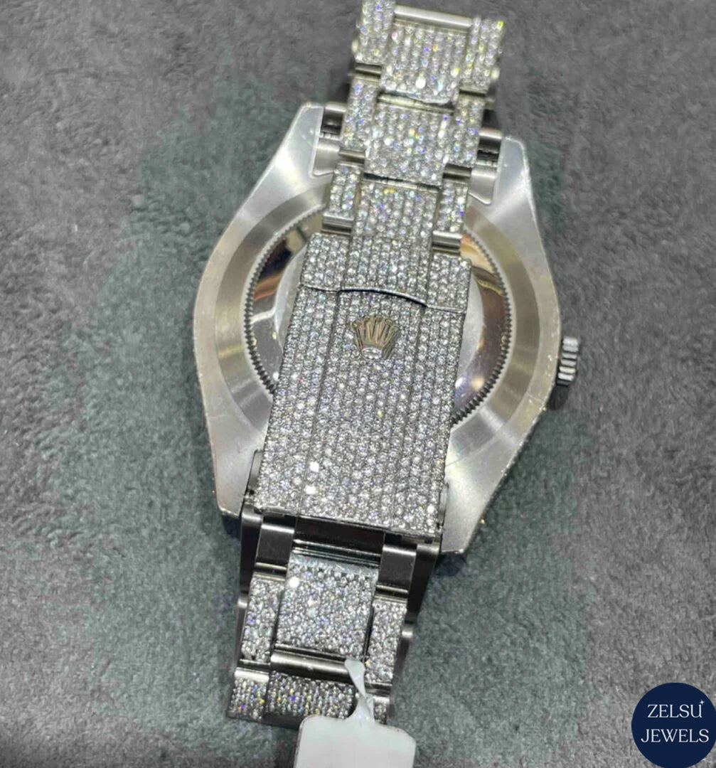 Exquisite Rolex watch with stunning moissanite diamonds, perfect for those seeking a high-end luxury timepiece.