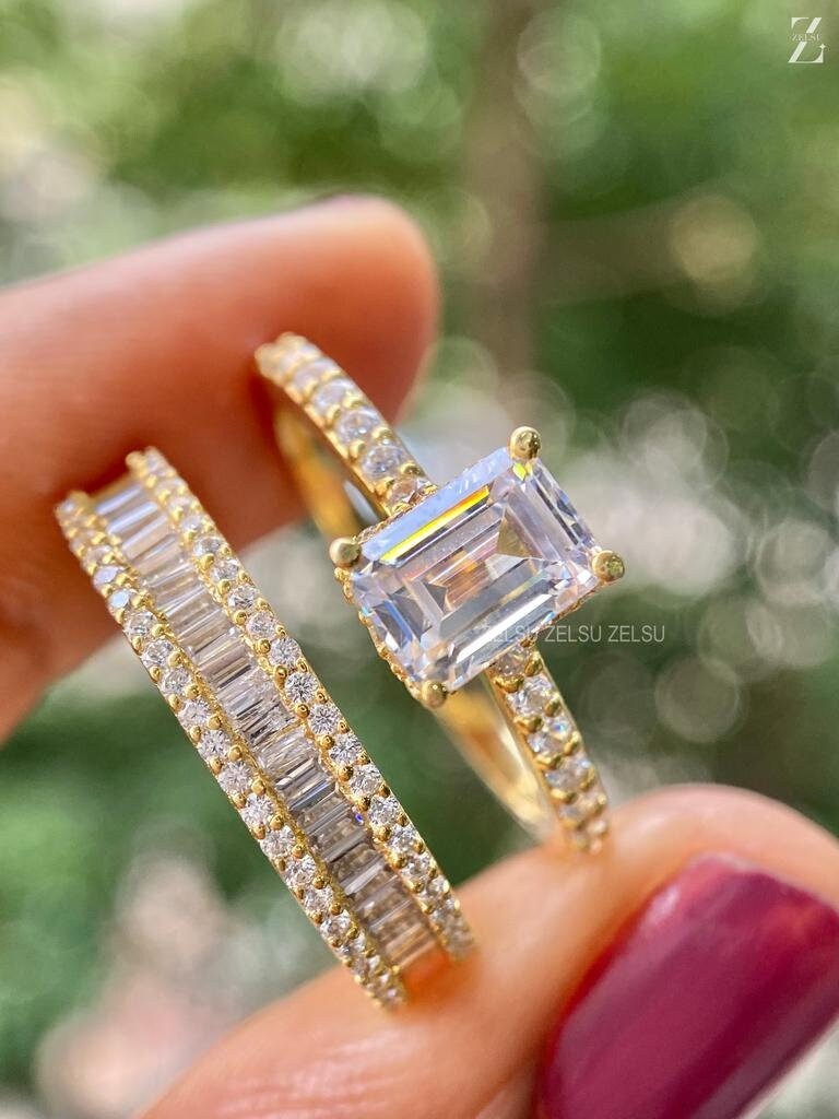 CT Emerald Cut Moissanite Diamond 14K Solid Yellow Gold Unique Vin