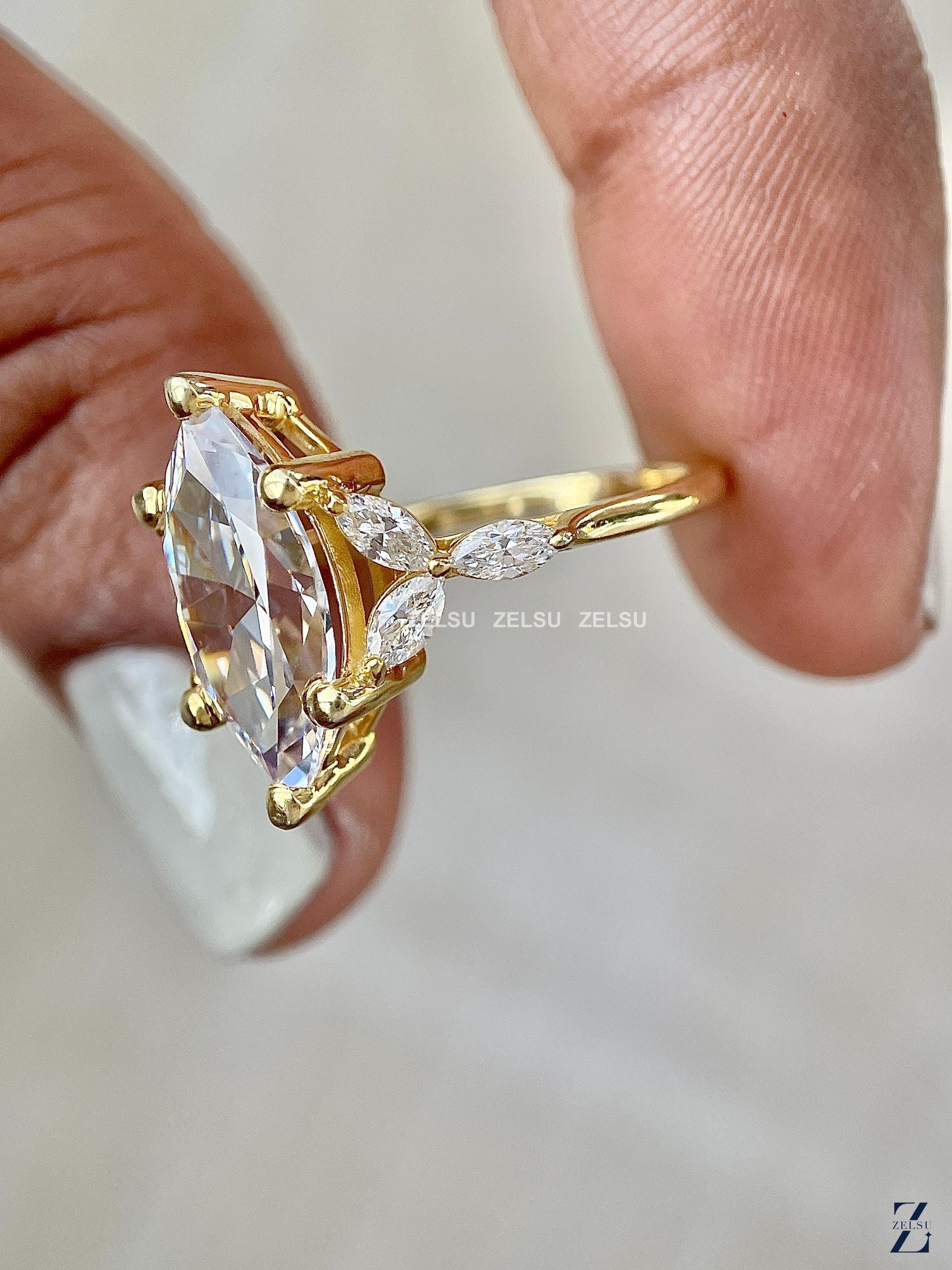 ZJM02049_M
