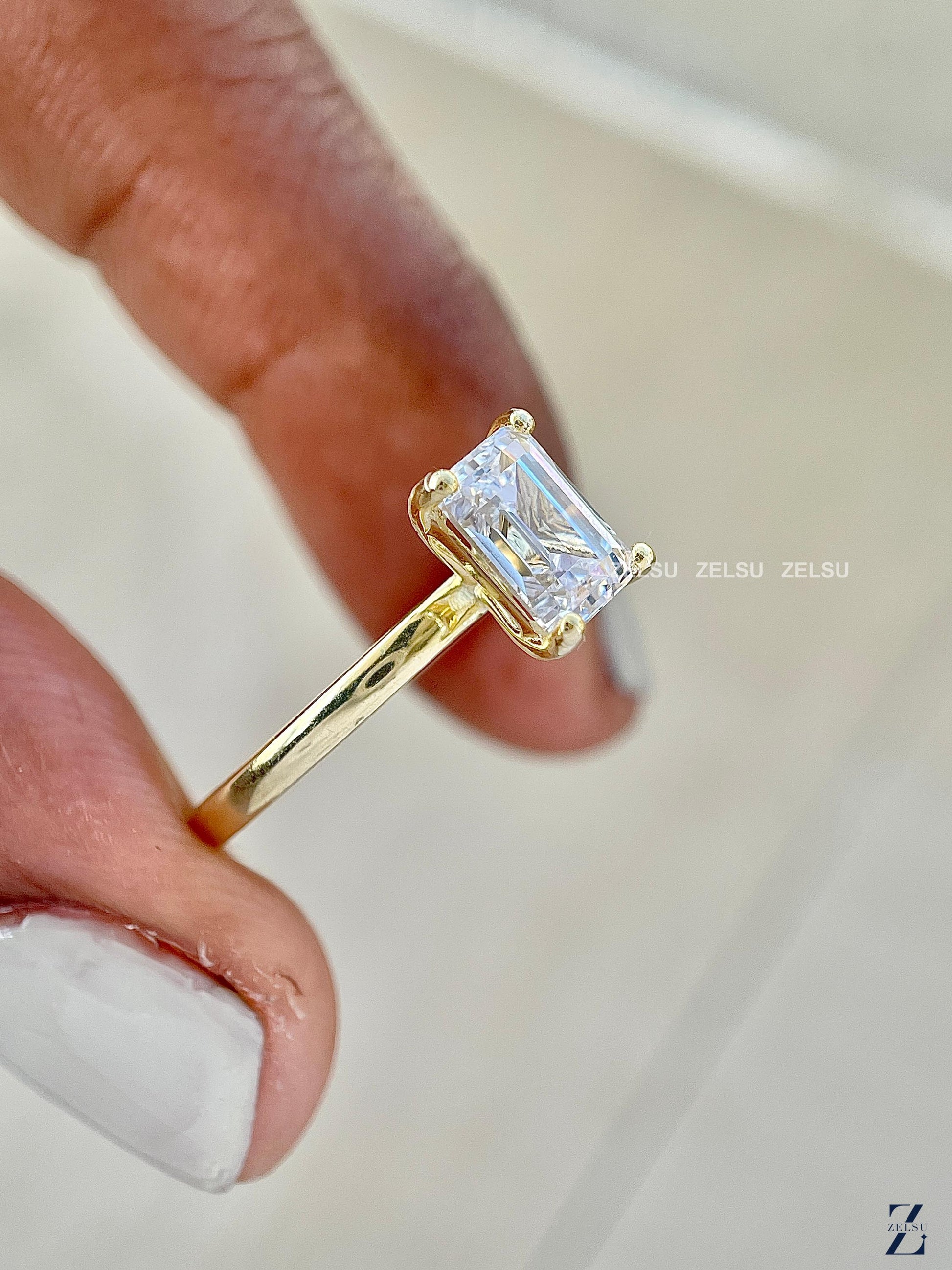 ZJM02132