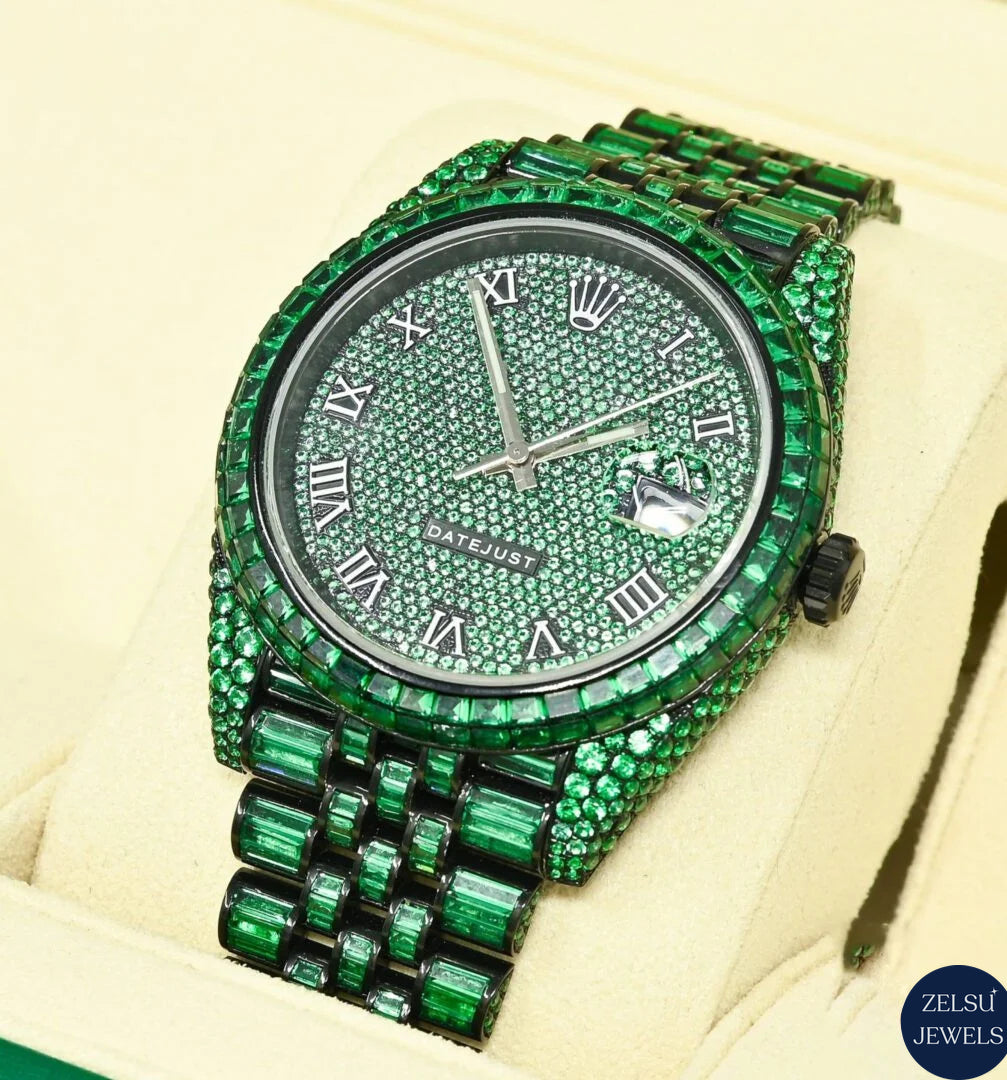 Sophisticated green Rolex diamond wristwatch, combining elegance with unique green diamond accents.